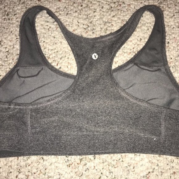 Bundle of 3 Medium Sports Bra's - Picture 7 of 7